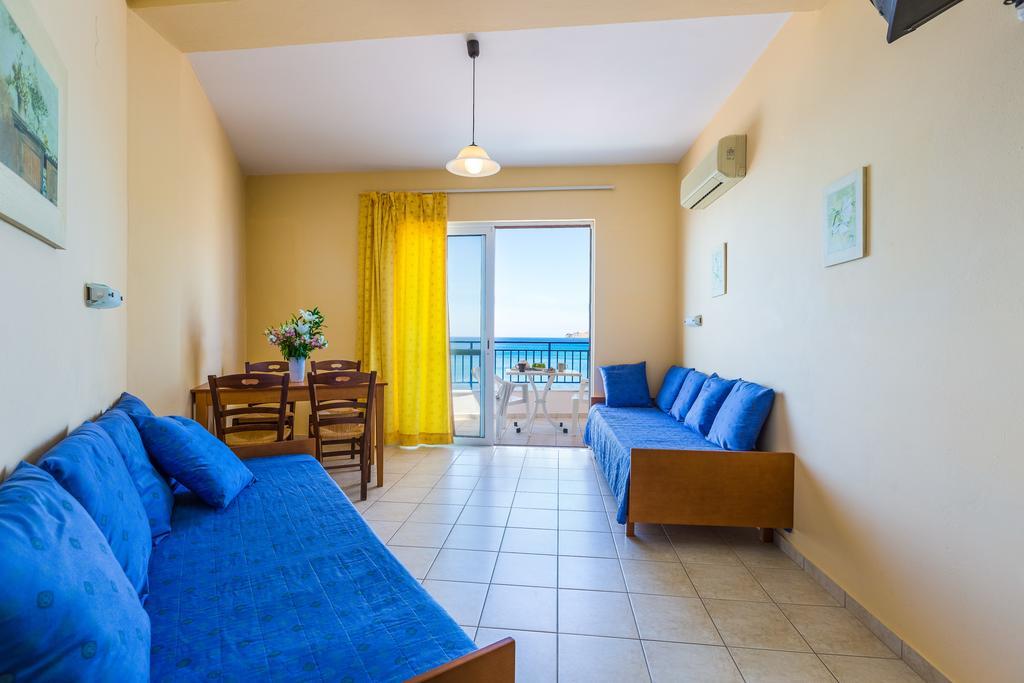 Atlantis Aparthotel Плакиас Екстериор снимка