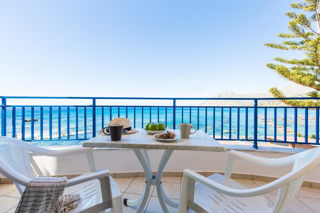 Atlantis Aparthotel Плакиас Екстериор снимка